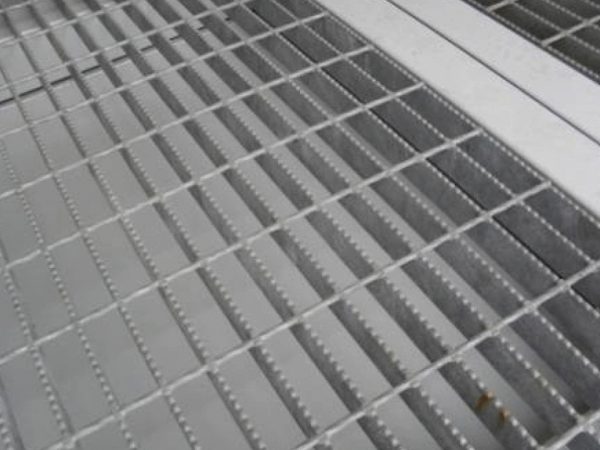 10 Fuß x 8 Fuß Gitterboden-Auffangwanne Container – Neu
