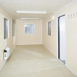 24 Fuß × 9 Fuß Stahl-Bürocontainer – Vandalismussichere Büro- & Meeting-Einheit
