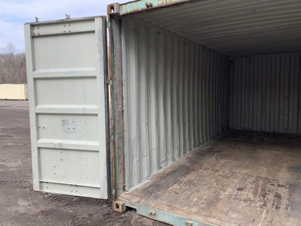 20 Fuß Seecontainer – Gebraucht – AS IS – Dichtungen lassen Licht durch – Grün – 8,5 Fuß hoch – Lager-/Transportcontainer - Image 2